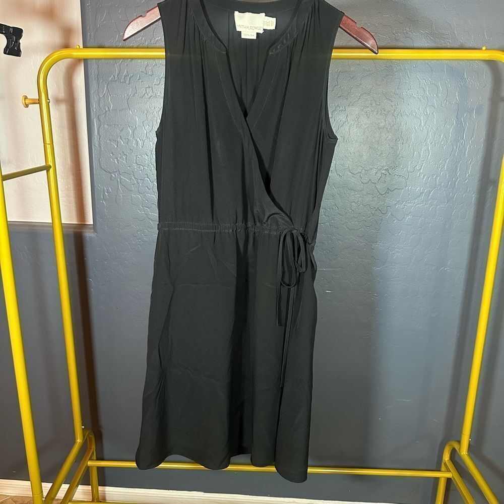Cynthia Rowley 100% silk Black Sleeveless Wrap Dress with V-neck for Casual Work